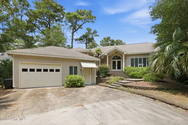142 Oakleaf Drive, Pine Knoll Shores, NC 28512