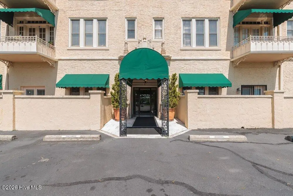 2068 Walton Way #101, Augusta, GA 30904 - #1