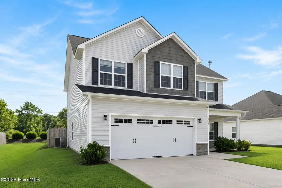 323 Windmill Light Way, Sneads Ferry, NC 28460 - #2