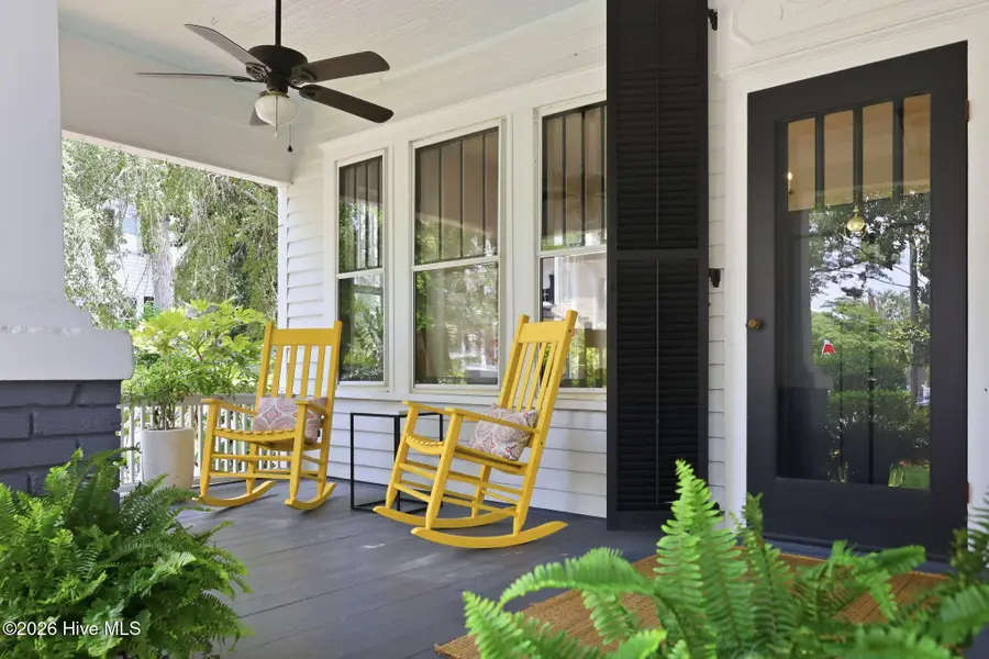701 W Main Street, Washington, NC 27889 - #3