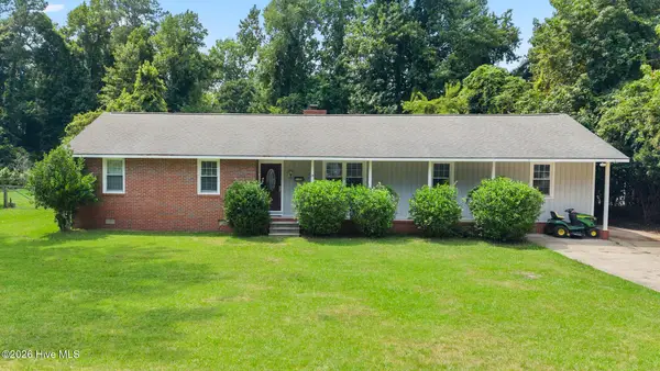 3104 Northwoods Drive, Jacksonville, NC 28540