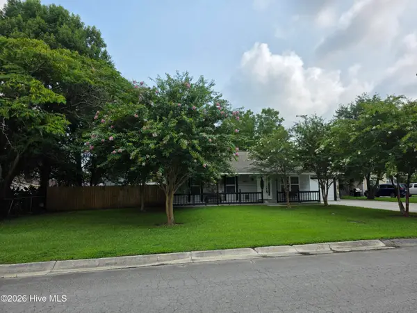 507 Fox Run Road, Jacksonville, NC 28546