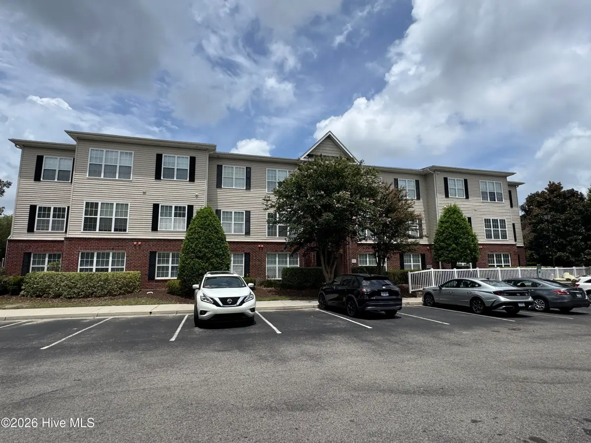 2827 Bloomfield Lane #Unit 106, Wilmington, NC 28412 - #1