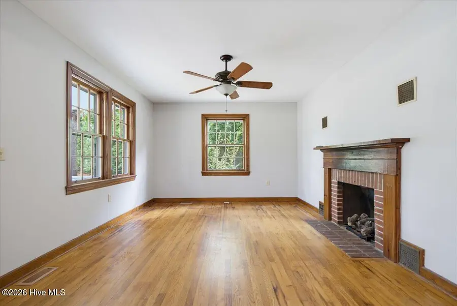215 E Baltimore Avenue, Pinebluff, NC 28373 - #3