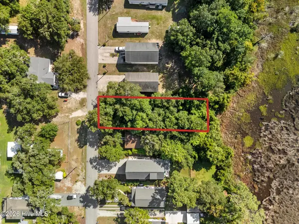 Address Withheld By Seller, Surf City, NC 28445
