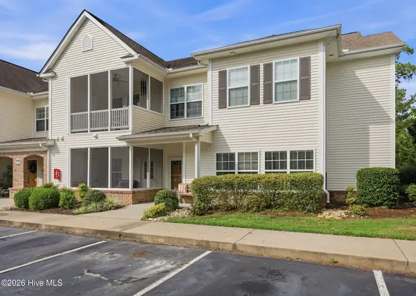 1909 Covengton Way #102, Greenville, NC 27858