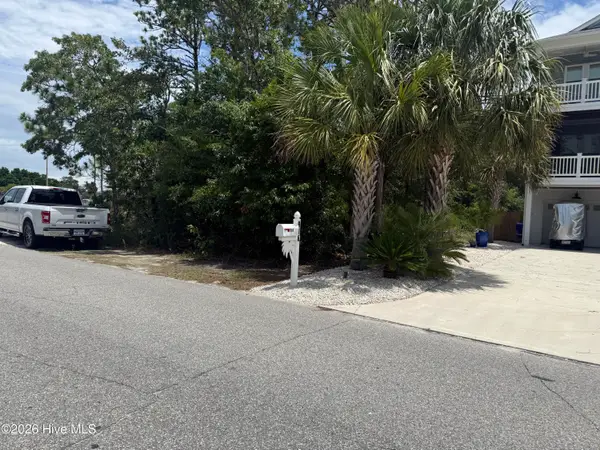 918 Old Dow Road, Carolina Beach, NC 28428