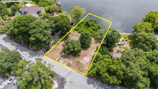 621 Lakeshore Drive, Sunset Beach, NC 28468
