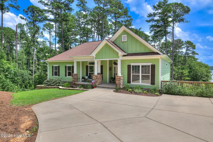 137 Memorial Drive, McCormick, SC 29835 - #2