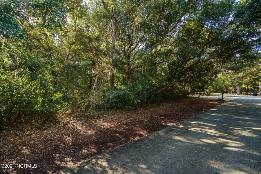 581 Forest Dunes Drive, Pine Knoll Shores, NC 28512 - #2