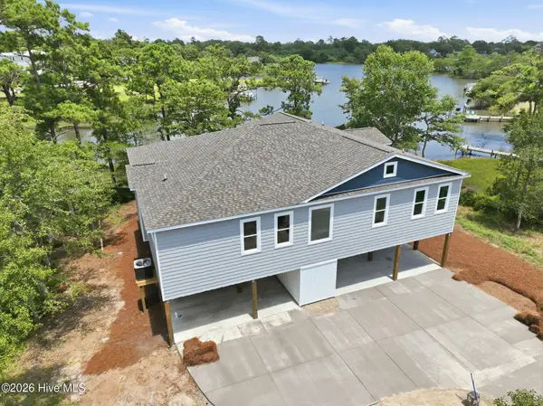 204 Ashley Place, Swansboro, NC 28584