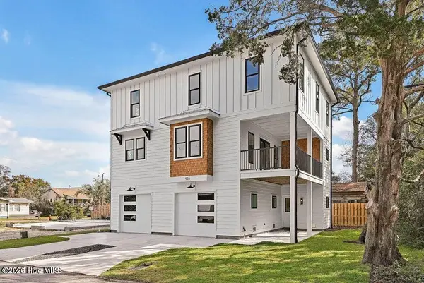 911 Fourth Street S #B, Carolina Beach, NC 28428