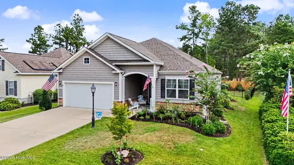 8711 Nottoway Avenue Nw, Calabash, NC 28467