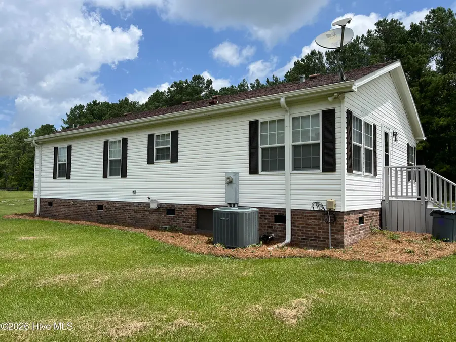 624 Old Blossom Ferry Road, Rocky Point, NC 28457 - #3