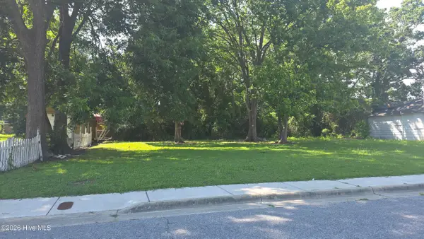 420 N Respess Street, Washington, NC 27889