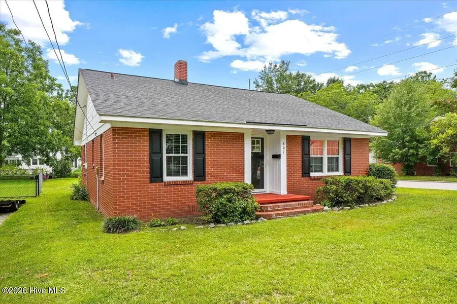 601 E 8th Street, Washington, NC 27889 - #2
