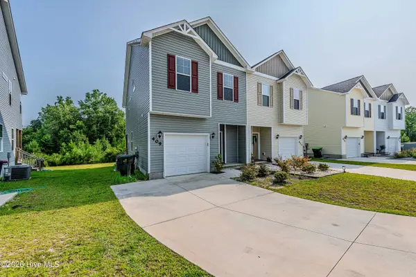 409 Blockade Shoal Lane, Jacksonville, NC 28546