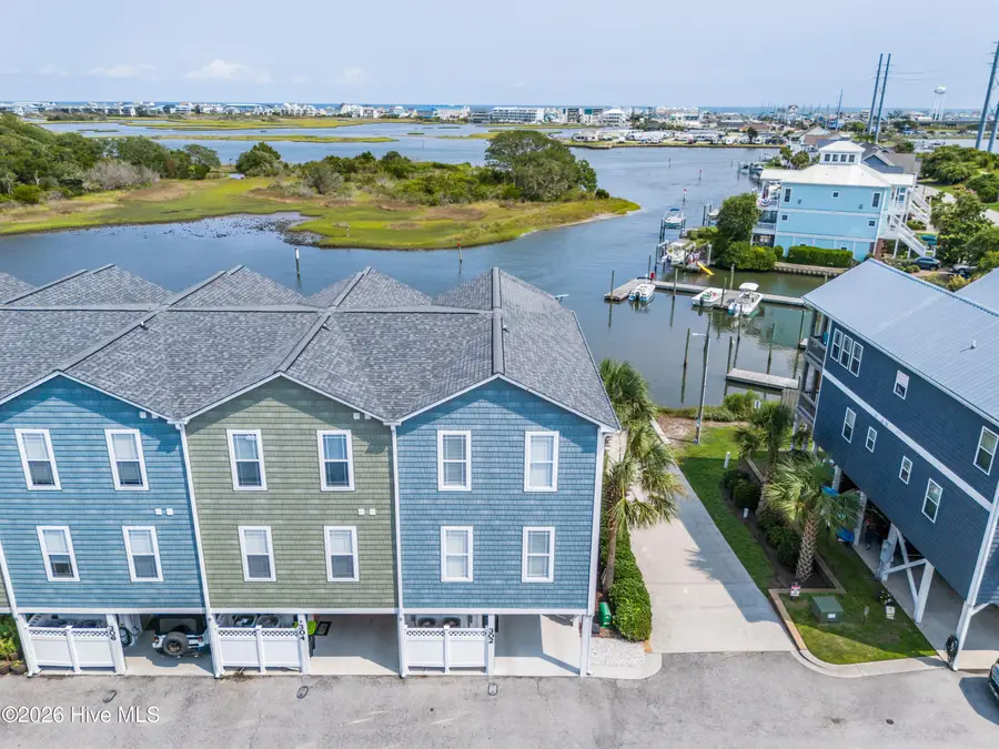 302 Vesta Court, Surf City, NC 28445 - #2