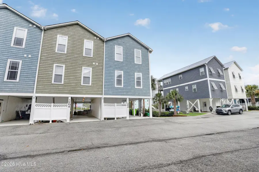 302 Vesta Court, Surf City, NC 28445 - #3