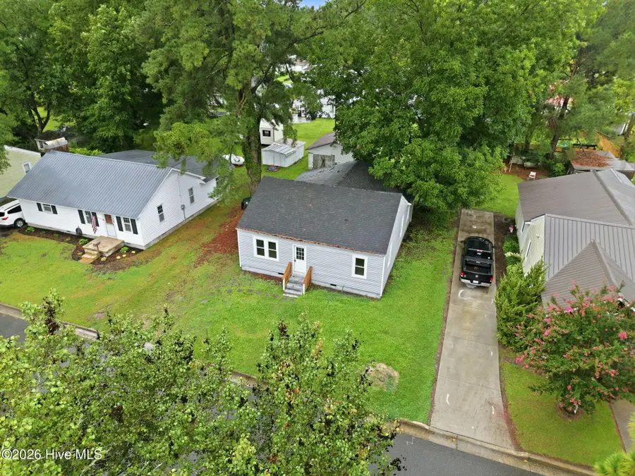 109 Fairview Street, Williamston, NC 27892 - #3