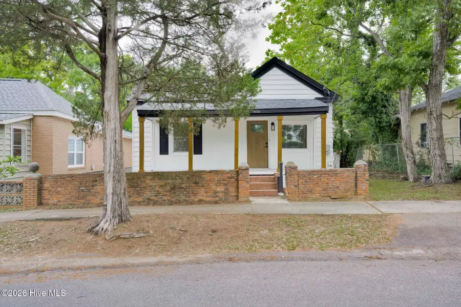 406 Edgefield Avenue Nw, Aiken, SC 29801 - #2