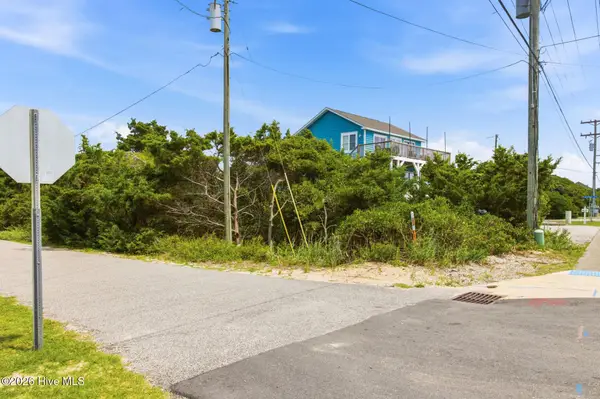 612 N Anderson Boulevard, Topsail Beach, NC 28445