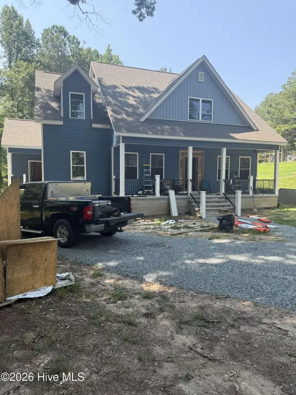160 Helms Dogwood Road, Benson, NC 27504