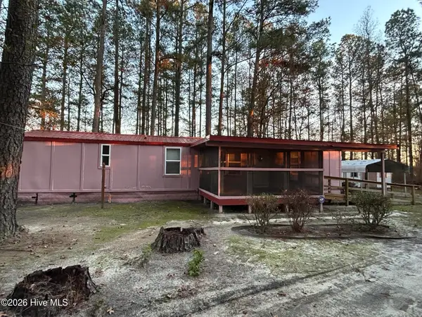 15303 Pea Bridge Road, Laurinburg, NC 28352