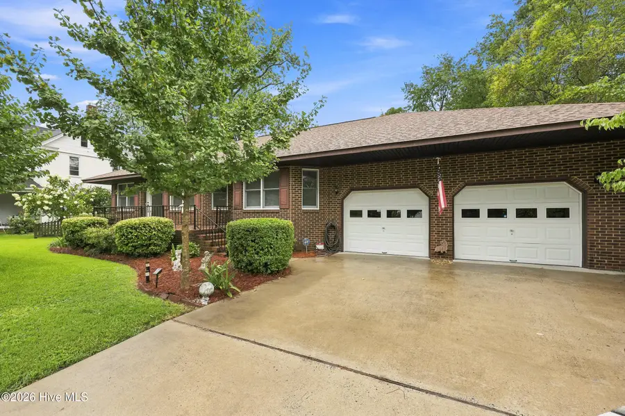 1113 Riverside Avenue, Elizabeth City, NC 27909 - #2
