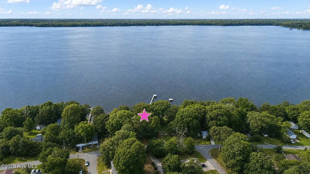 402 Chowan Trail, Edenton, NC 27932 - #1