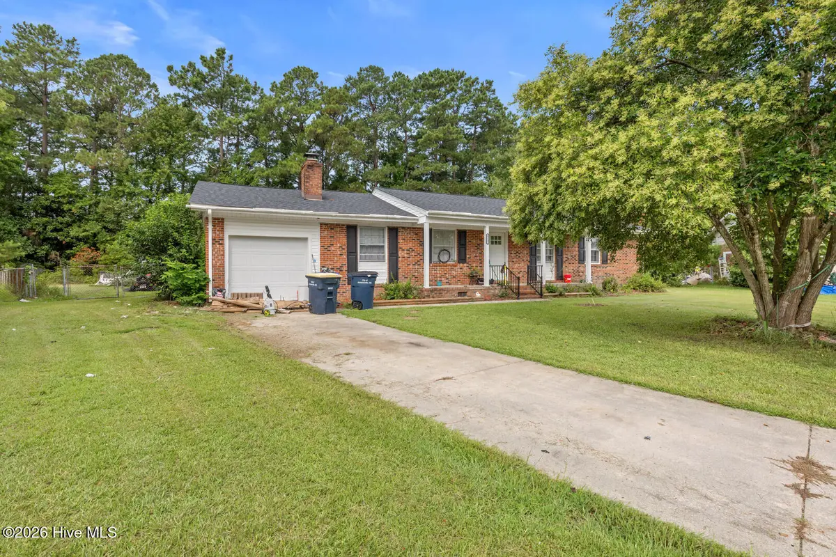 517 West Court, Jacksonville, NC 28546 - #1
