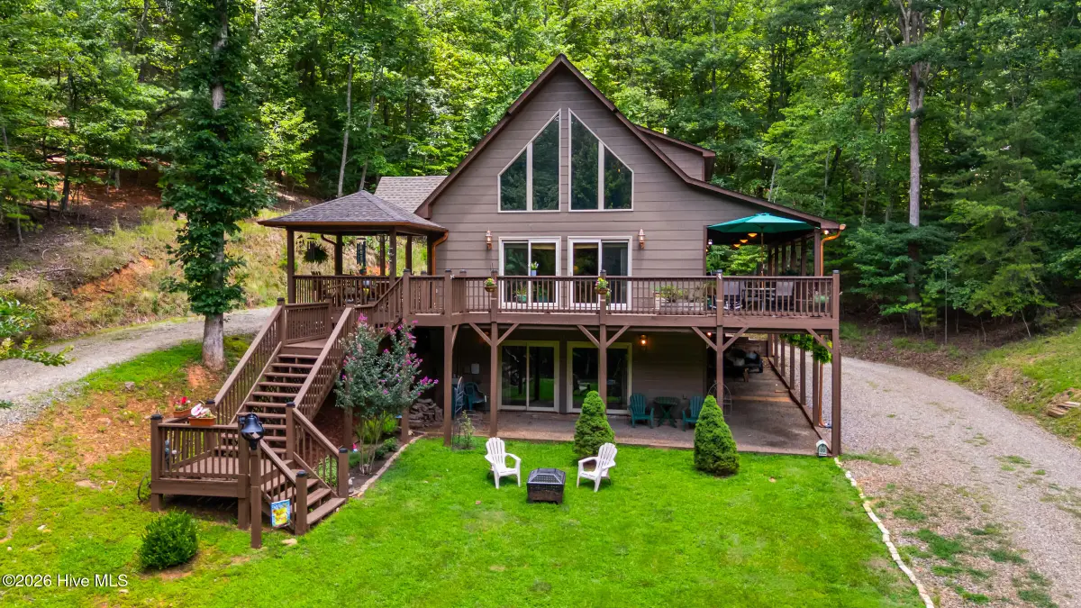 390 Timberwood Hills Road, Murphy, NC 28906 - #1