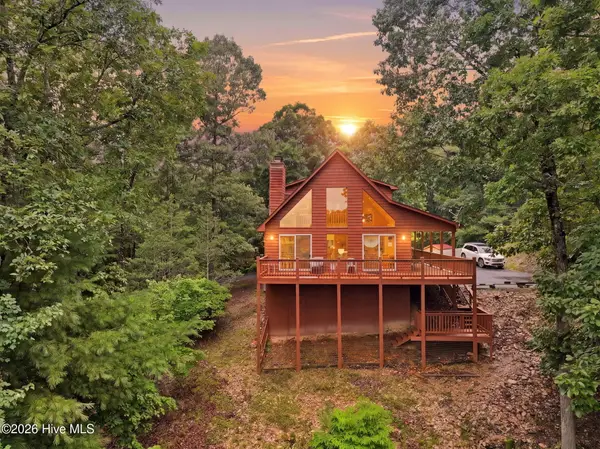 65 Ellis Lane, Murphy, NC 28906