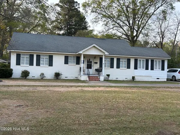 911 Atkinson Street, Laurinburg, NC 28352