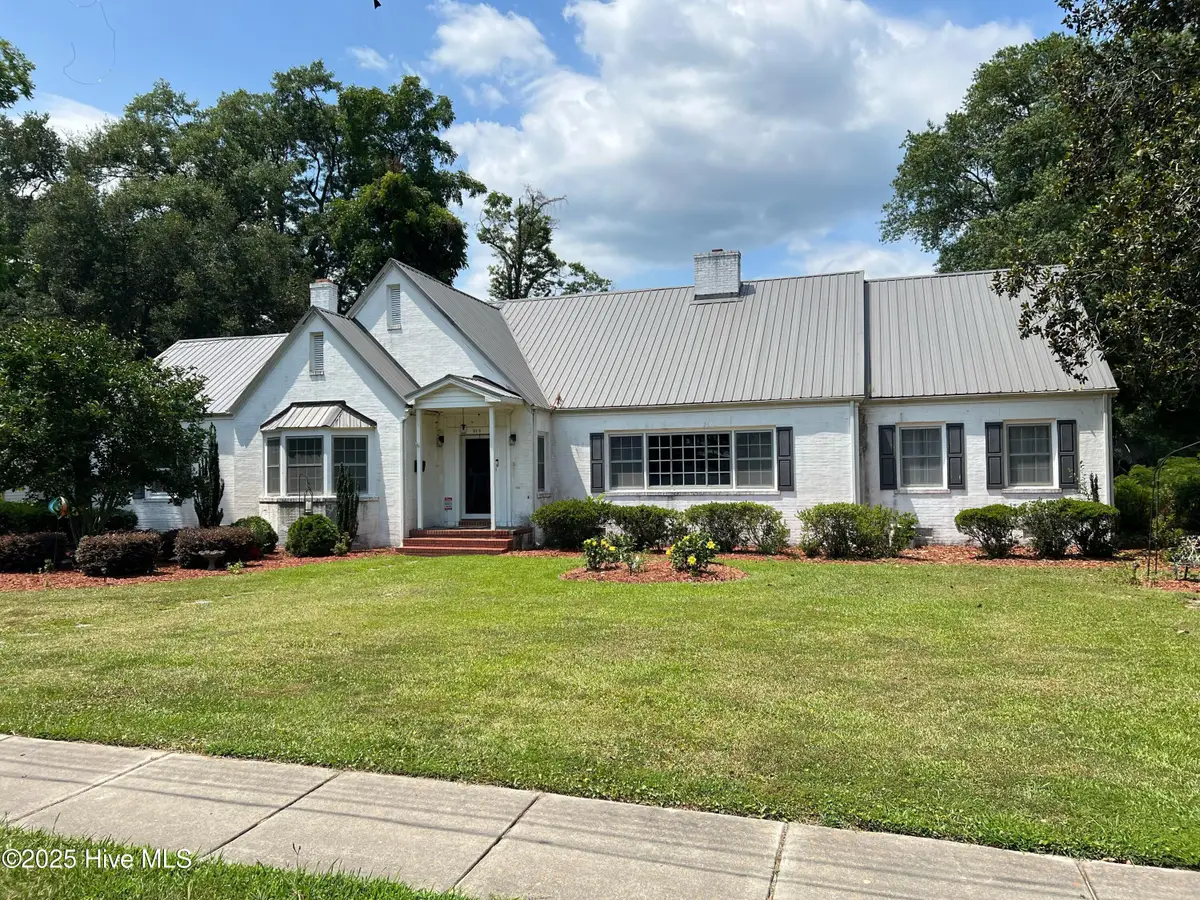 313 E 1st Avenue, Chadbourn, NC 28431 - #1