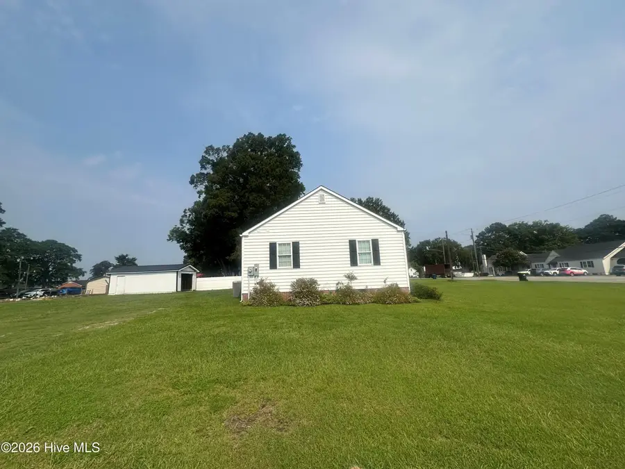 622 E Memorial Drive, Ahoskie, NC 27910 - #3