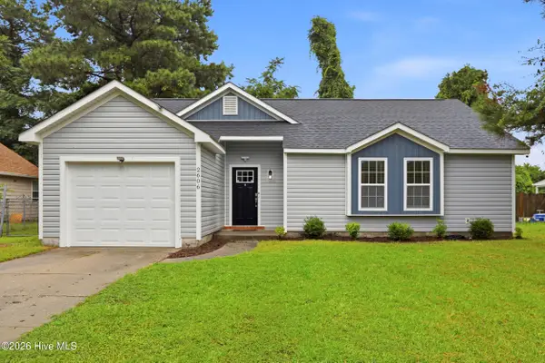 2606 Idlebrook Circle, Midway Park, NC 28544