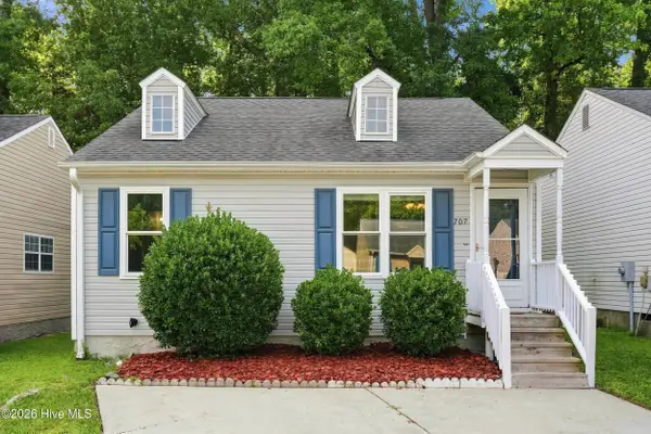 707 Varsity Drive, Wilmington, NC 28403