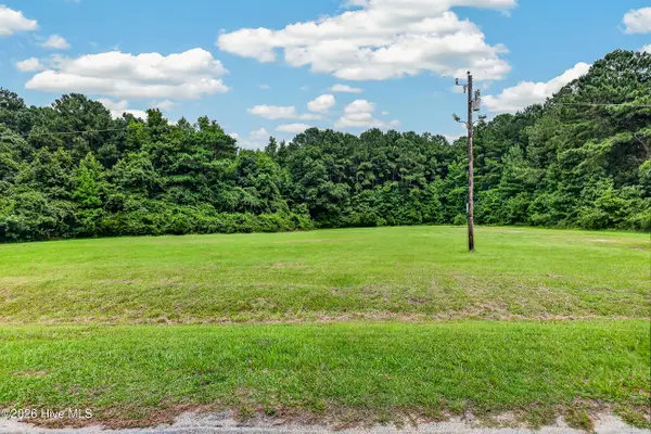 144 Blue Creek School Road, Jacksonville, NC 28540
