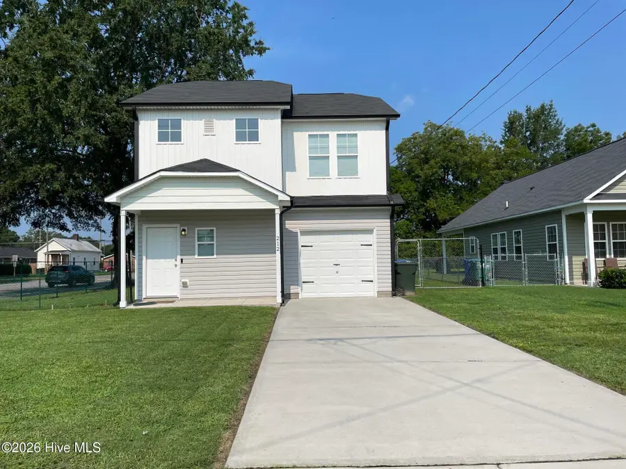 212 Manchester Street Se, Wilson, NC 27893 - #2