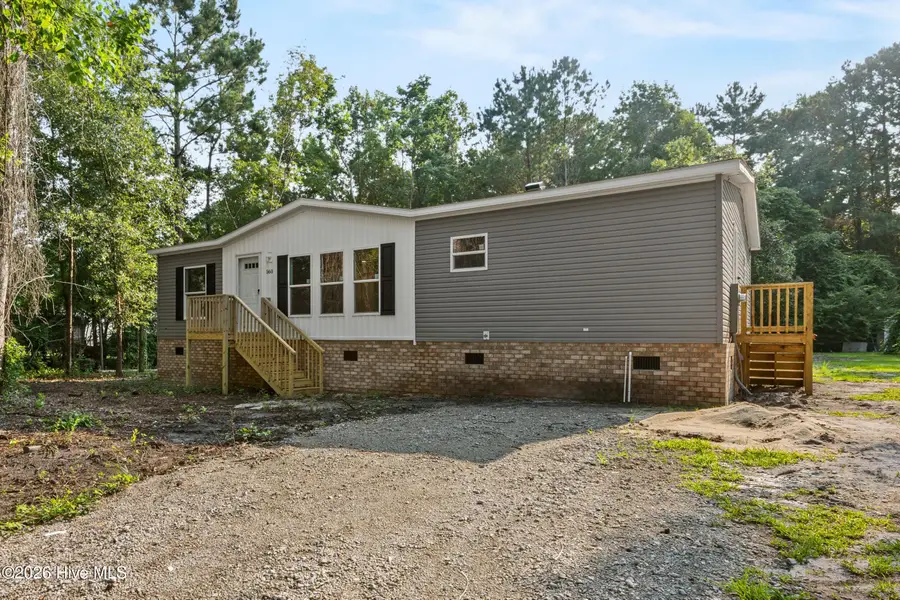 560 Lanier Avenue, Rocky Point, NC 28457 - #2