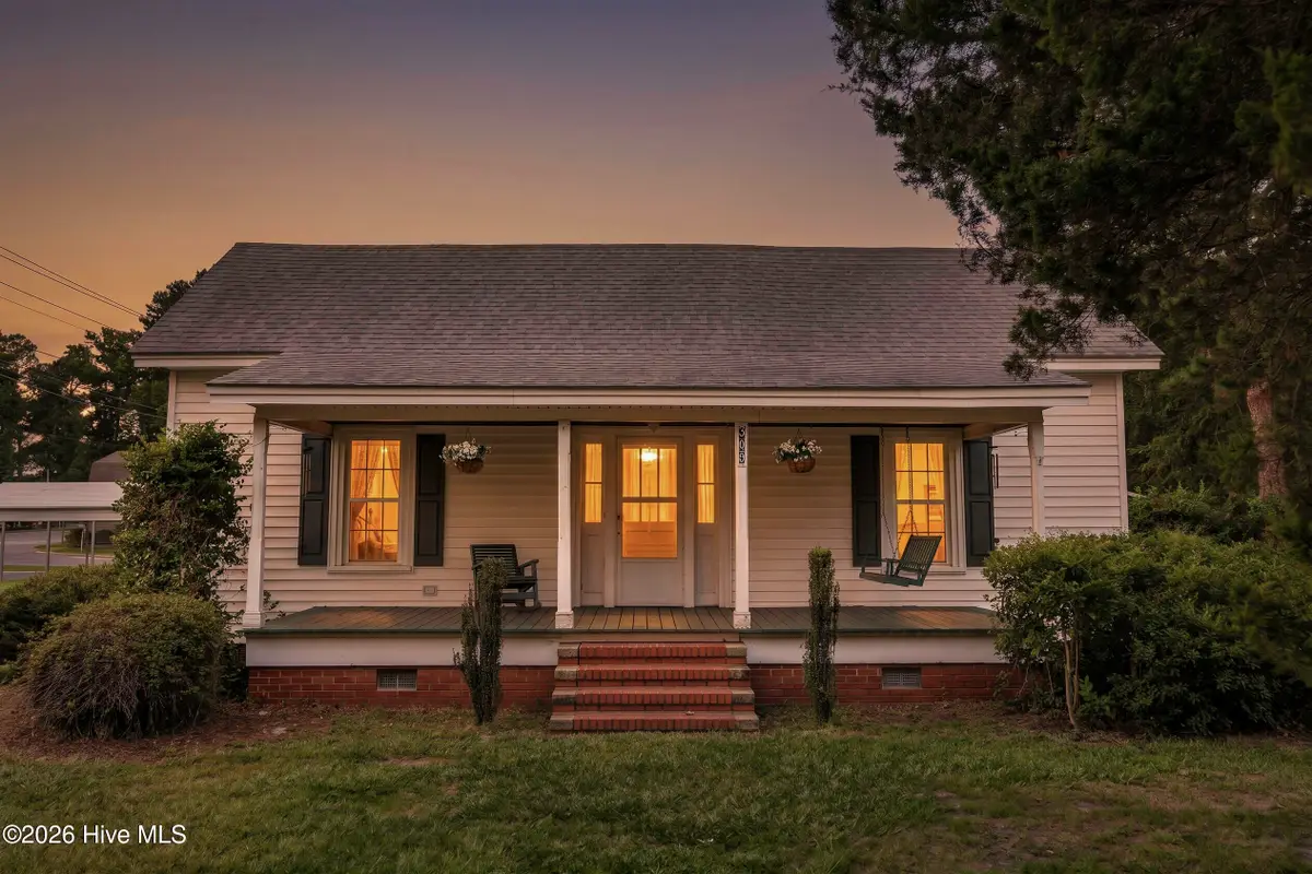 309 E Main Street, Magnolia, NC 28453 - #1