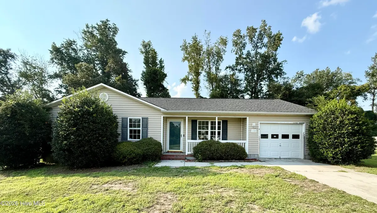 114 Pear Tree Lane, Richlands, NC 28574 - #1