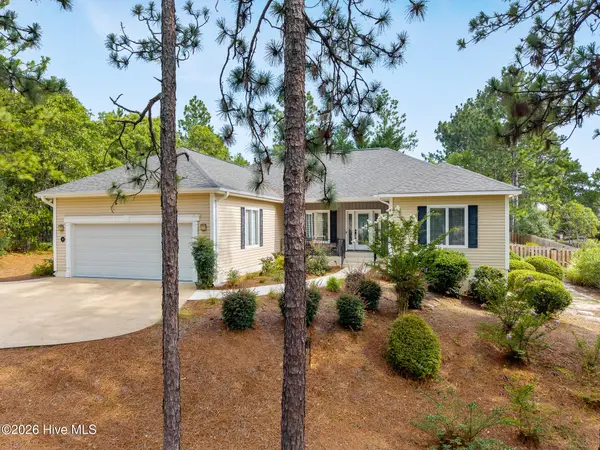 10 Ivy Way #13, Pinehurst, NC 28374