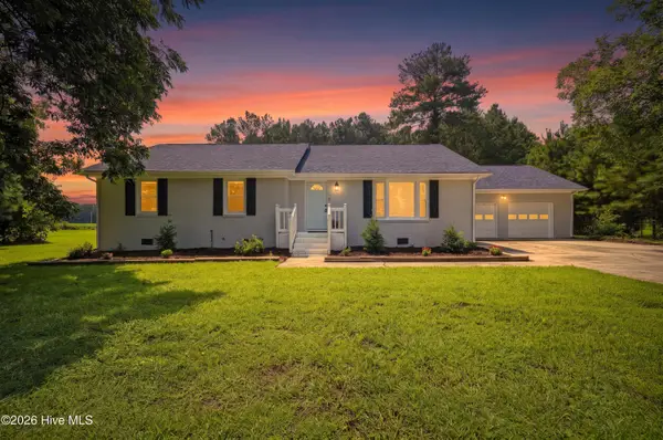 534 White Oak Road, Eure, NC 27935