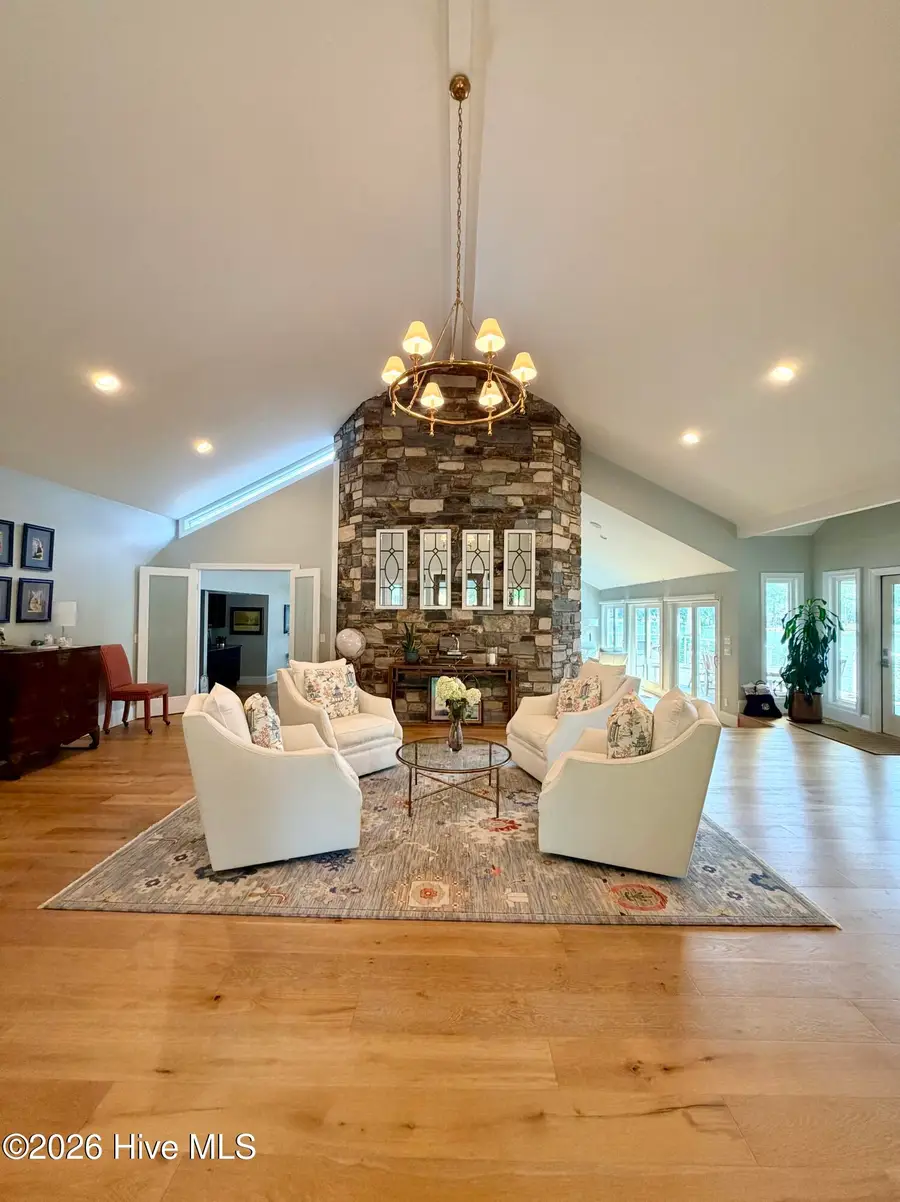 660 Lake Forest Drive Se, Pinehurst, NC 28374 - #2