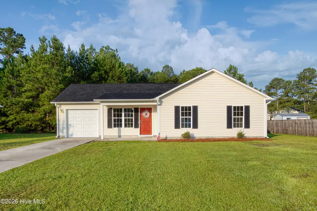174 Ashbury Park Lane, Richlands, NC 28574 - #1