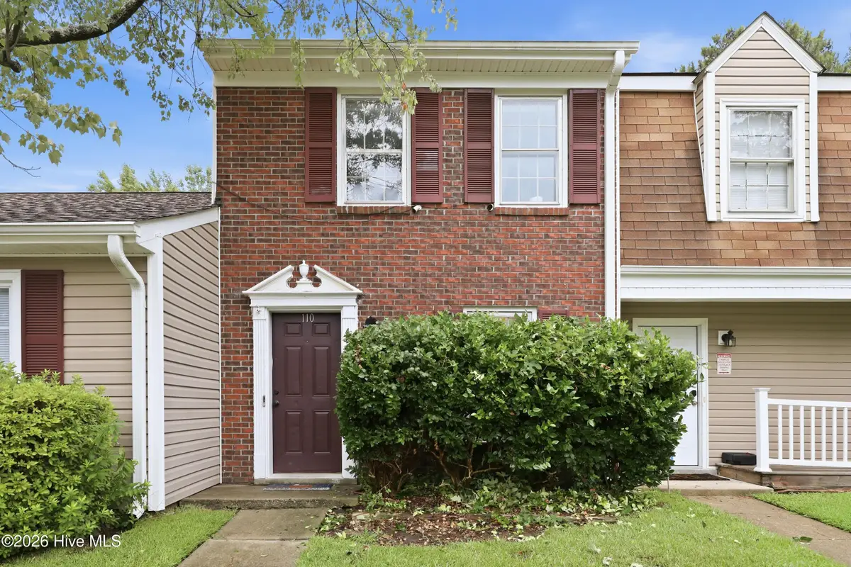 110 Palace Circle, Jacksonville, NC 28546 - #1