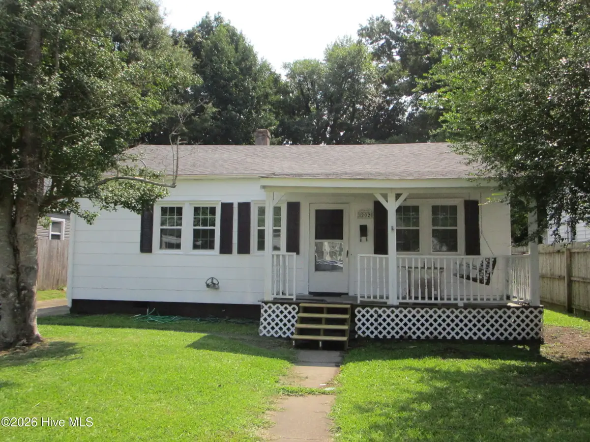 202 Harrell Street, Elizabeth City, NC 27909 - #1