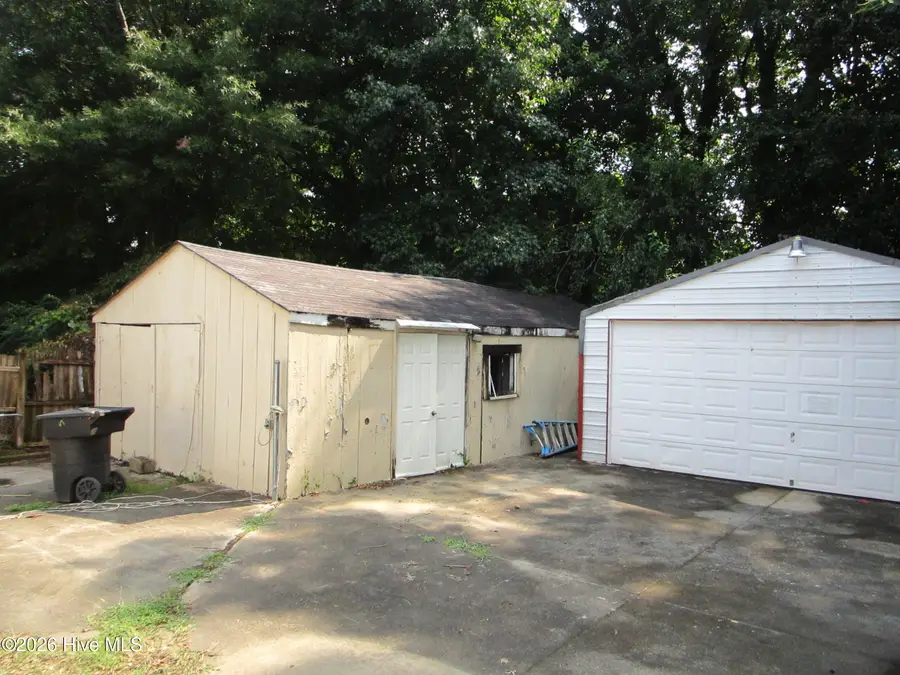 202 Harrell Street, Elizabeth City, NC 27909 - #2